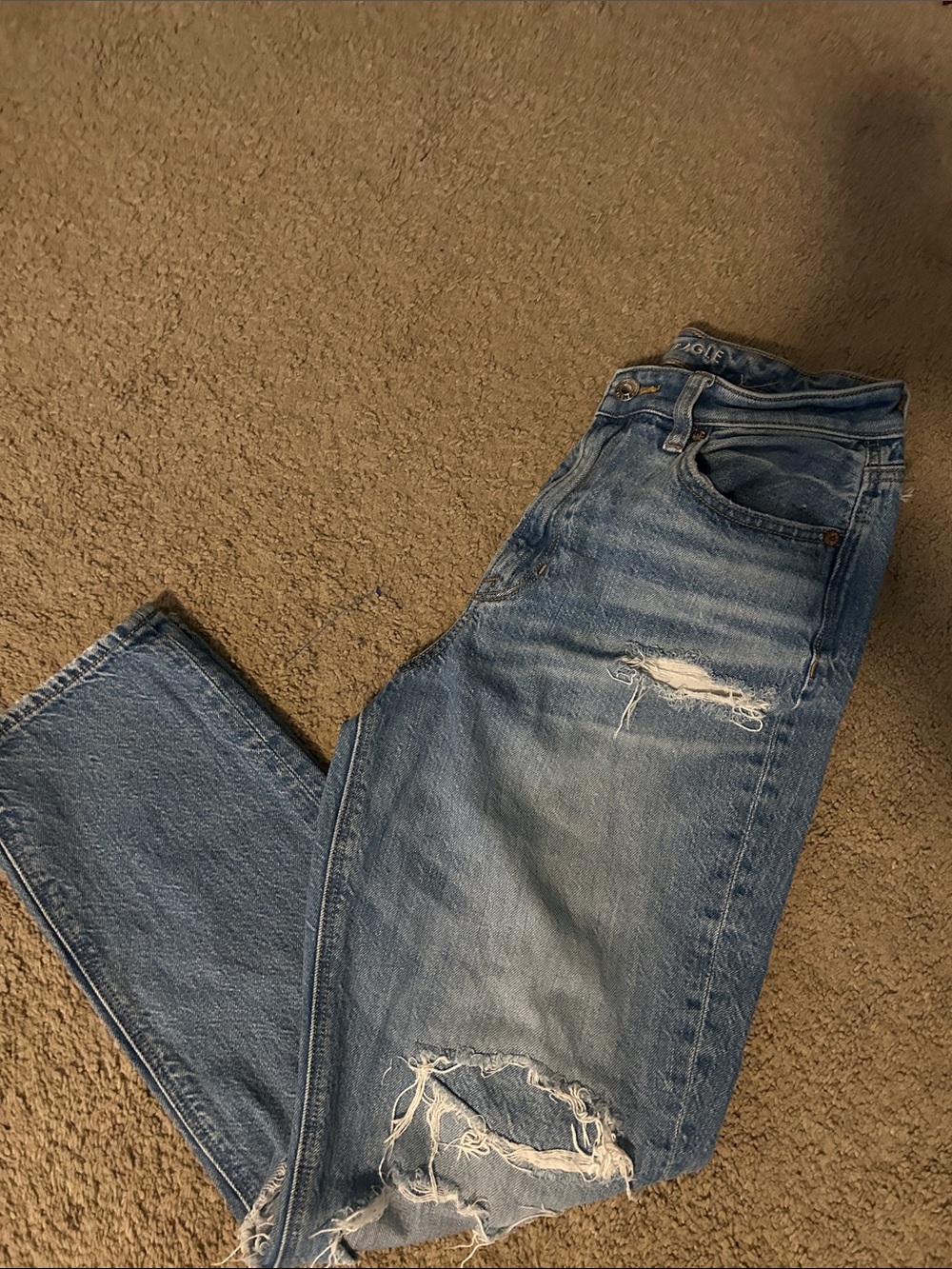 American Eagle Outfitters Women's Light Blue Mom Jeans